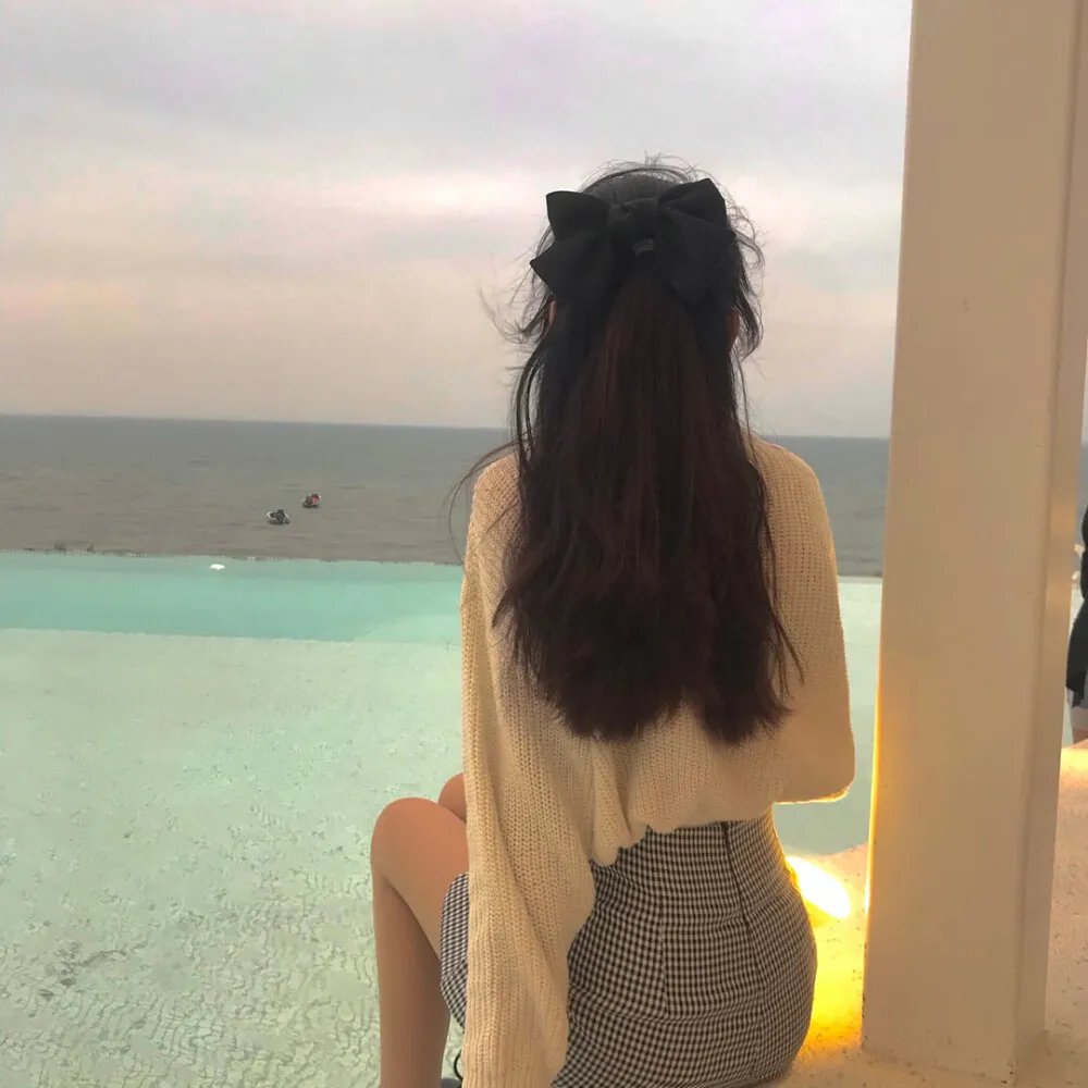 苦乐村官 海报