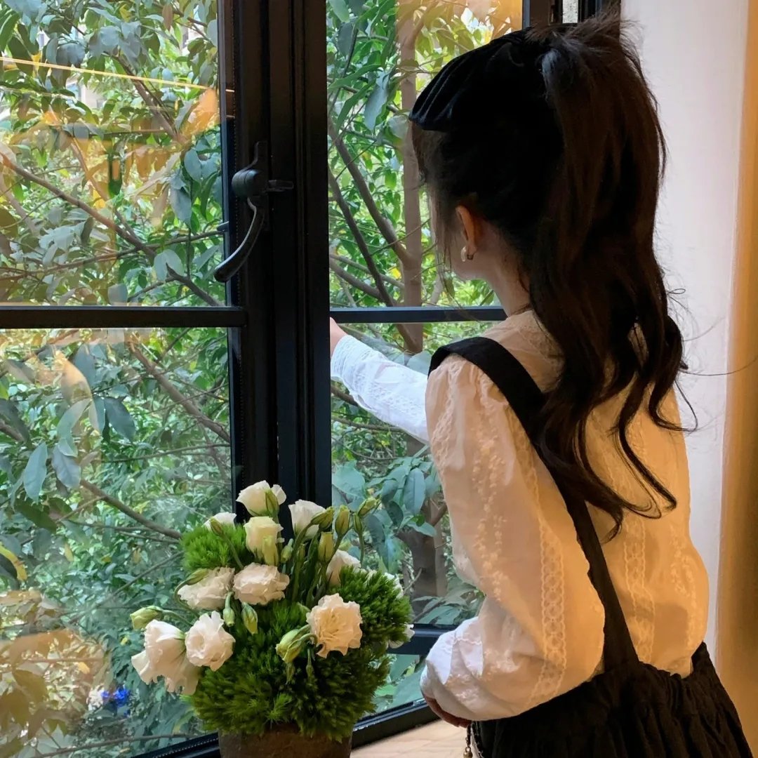 机器情人之野蛮女管家 海报
